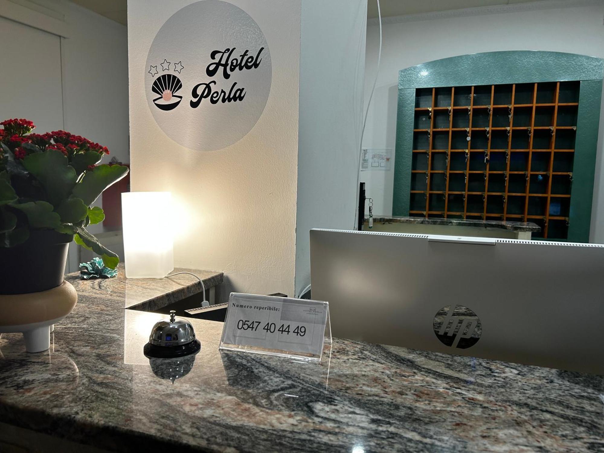 Perla Hotel 3*